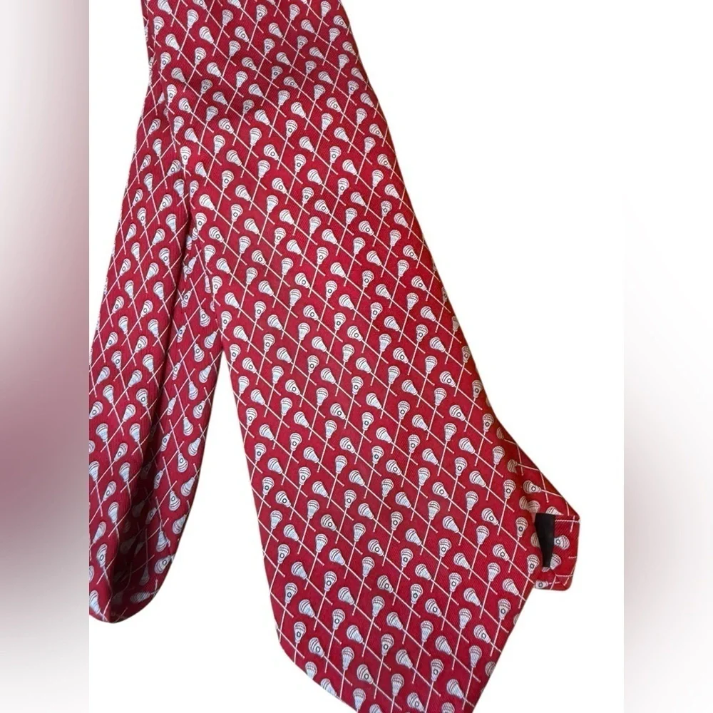 Vineyard Vines Lacrosse Patterned Silk Tie